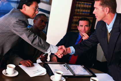 集体诉讼指控个人借款欺诈是否成立？